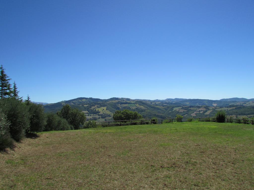 Agriturismo Dea Valfabbrica Exterior foto